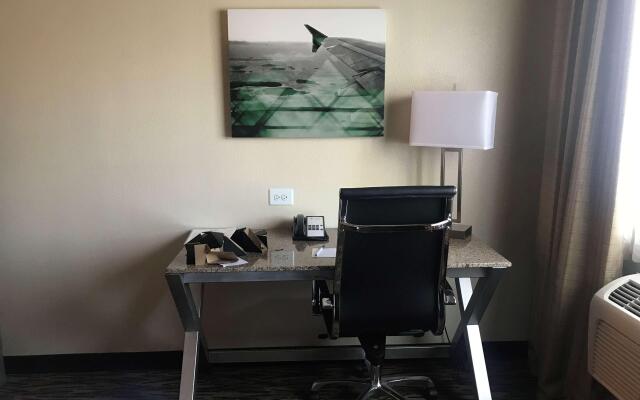 Best Western Plus Peppertree Airport Inn