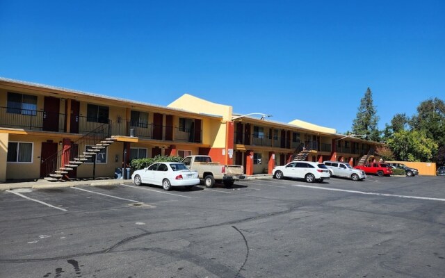 Vince's Motel Inc.