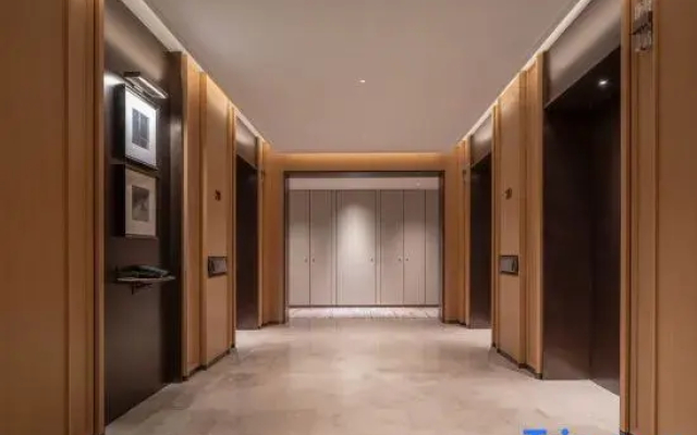 New World Jinzhou Hotel