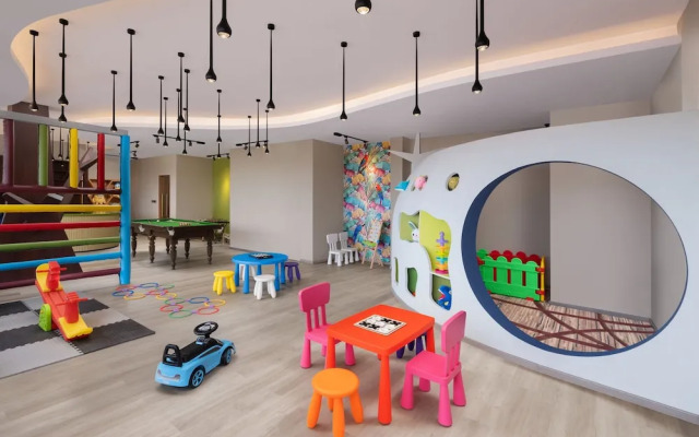 Courtyard By Marriott Goa Colva
