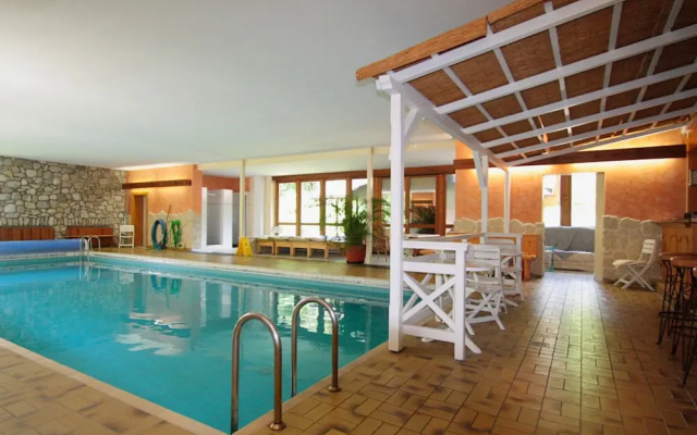 Apartment in Bavaria With Pool