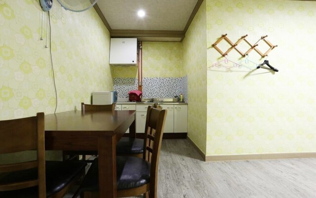 Boryeong Gyeongdong Motel