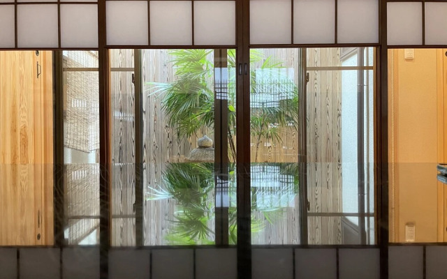 Kouhaku Kinkaku Fuku