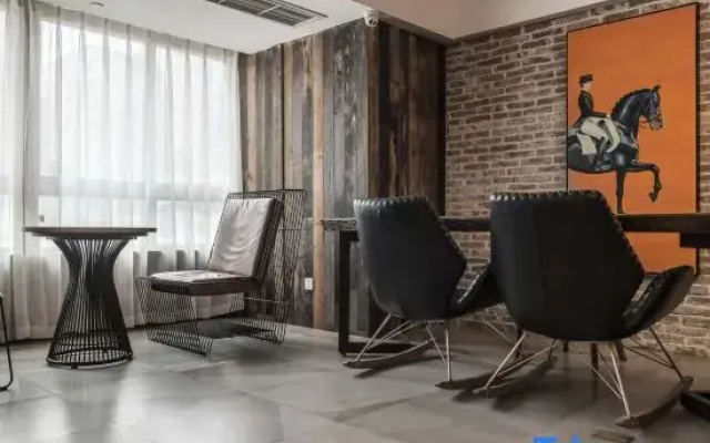 Xidu Hotel (Chongqing Yangjiaping Subway Station Zoo)