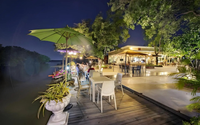 Ratathara Resort