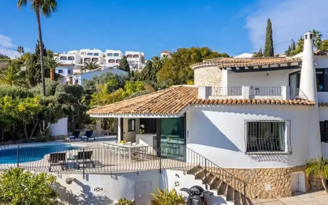 Relax in Luxury at This Stunning Seaside Villa