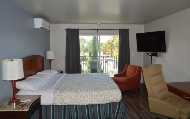 Glass Slipper Inn - Stanford Palo Alto