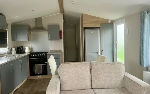 Surfside Bliss - Cayton Bay Park Caravan