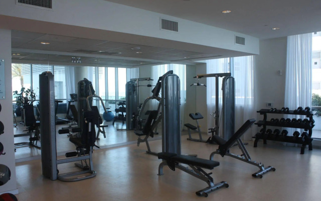Dharma Home Suites Miami at Monte Carlo