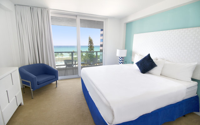 Seacoast Suites on Miami Beach