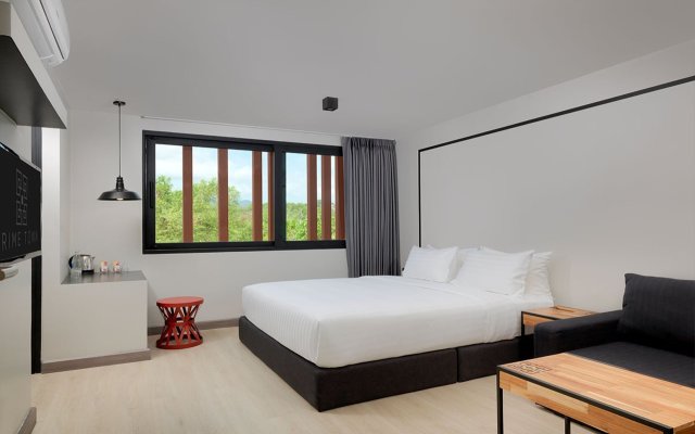 Prime Town - Posh & Port Hotel Phuket