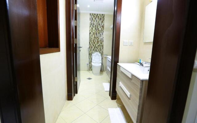 Lotaz Hotel Suites - Al Salamah
