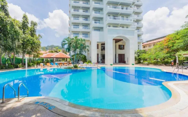 Sea View Chic Design 2BR Karon Condo 16C