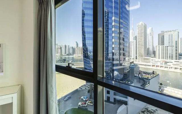 The Bay Residences - Canal View