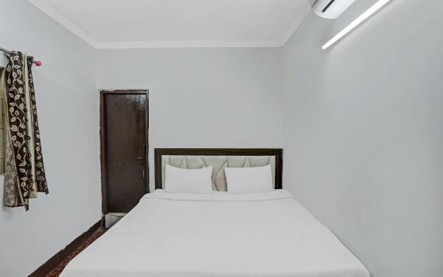 Hotel Signature View by Oyo Rooms