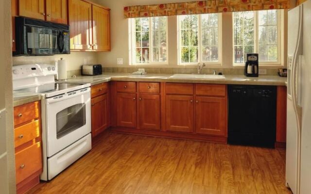 The Roundhouse Resort