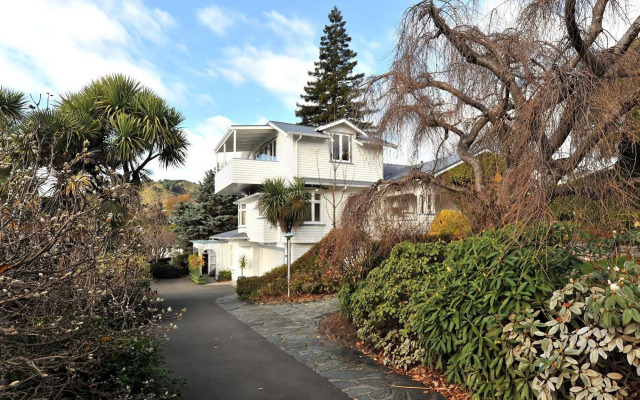 Shelbourne Villa