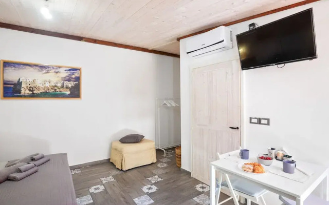 Tiny House 19 Terrace Aparment