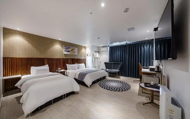 Anseong Hotel Ruem
