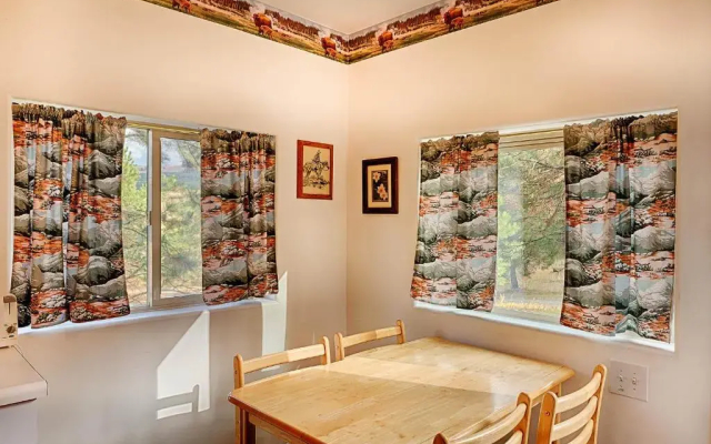 Frontier Cabin at Eden Valley Ranch