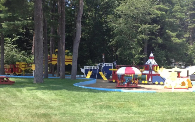Colonel Williams Resort