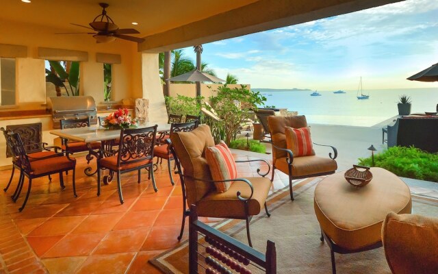 Opulent Medano Beachfront Villa W/beach Club Access: Hacienda Villa 11