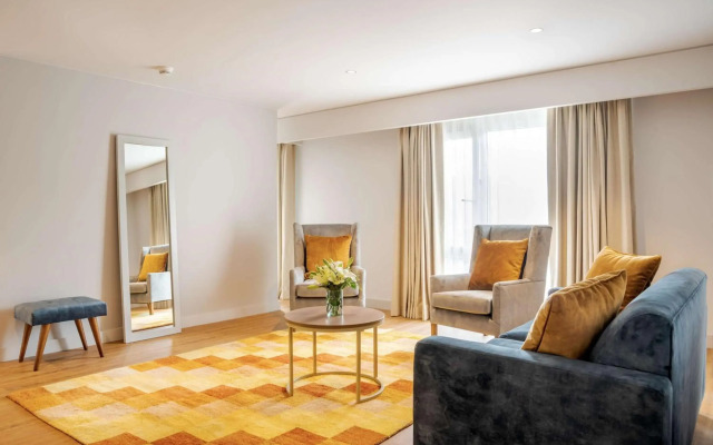 NH Bogotá Pavillon Royal Hotel