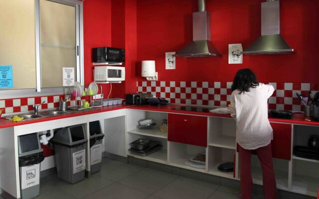 Red Nest Hostel