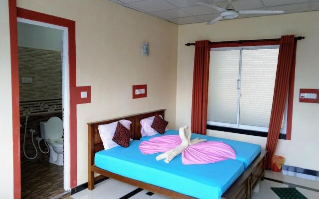 Kandyan Holiday Center