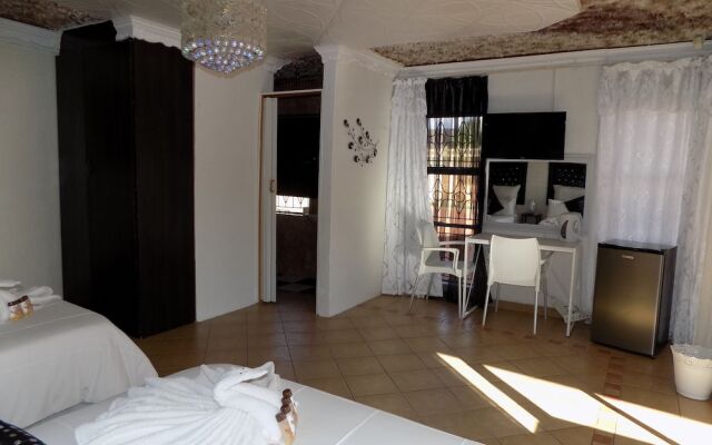 Joezebel Guest House