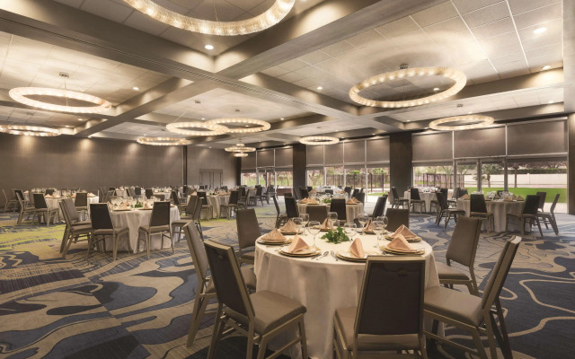 Radisson Hotel McAllen Airport