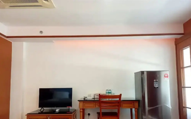 Alpine LXPD Premium Tower Room
