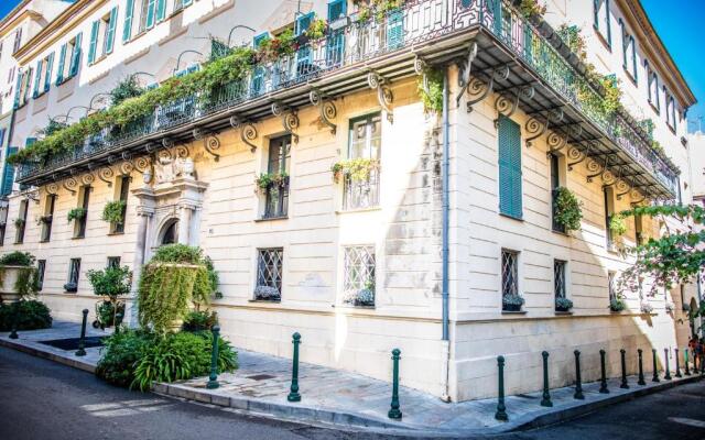 Hotel Pozzo di Borgo