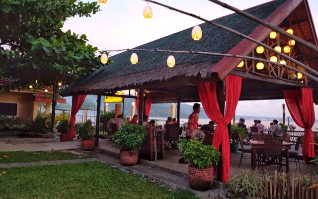Playa Papagayo Beach Inn