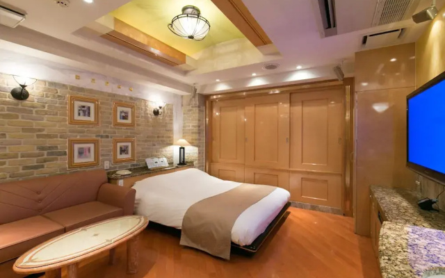 HOTEL D-WAVE Shinjuku - Adults Only