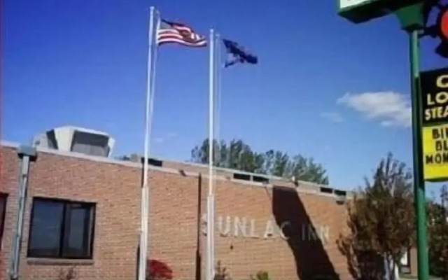 Sunlac Inn