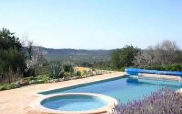 Quinta Amarela XL by Portucasa