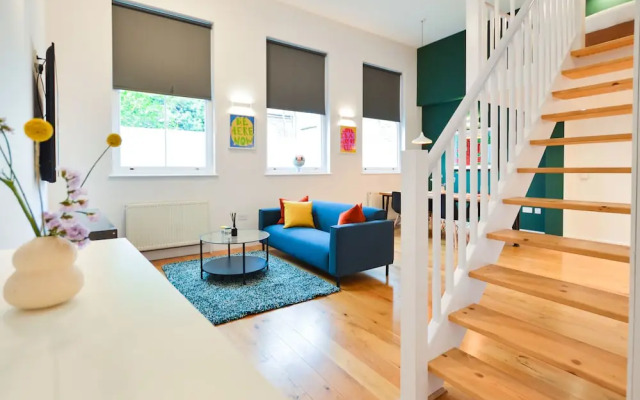 Spacious West Hampstead Apartment by Concept Apartments