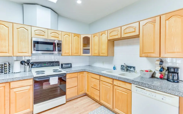 Arizona Desert Vacation Rental w/ Pool Access!