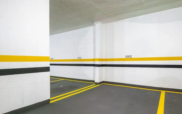 Building With New Apartments 300m From the Beach - EEP