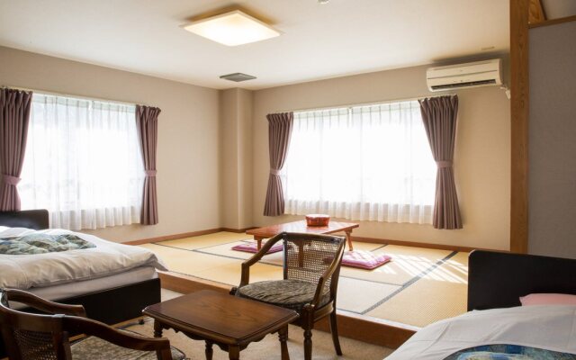 Hotel Elm Ishiuchi