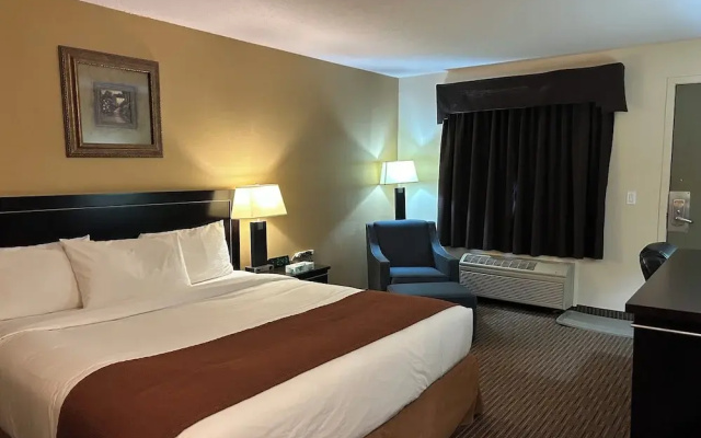 Travelodge by Wyndham Valleyview AB