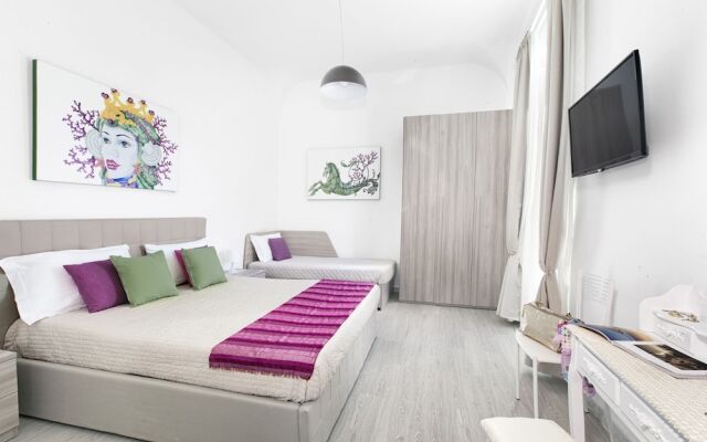 Estate4home- Villa Lina