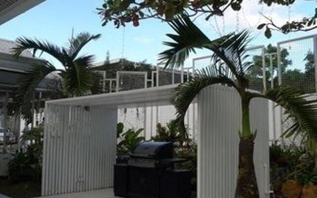 LeBlanc Hotel and Resort