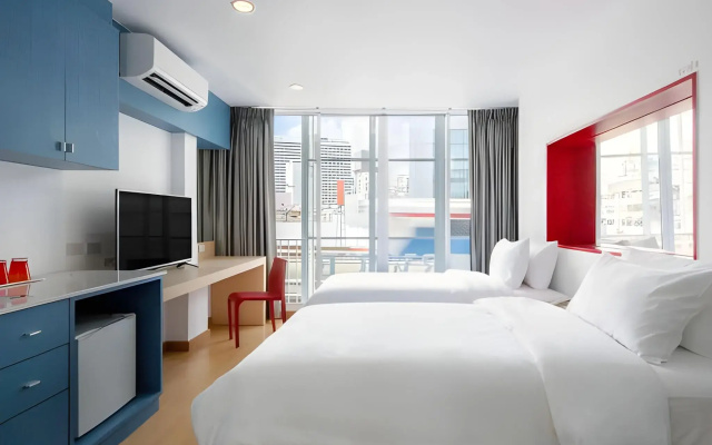 128 Room And Massage