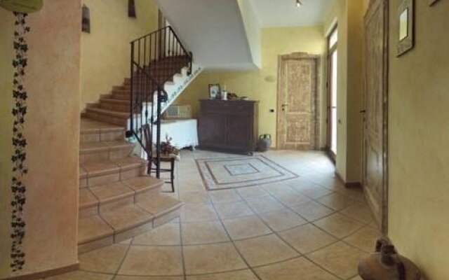 Dimora Degli Ulivi Bed and Breakfast