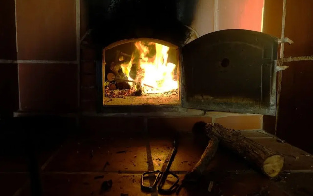 FreeSurfCamp & Hostel