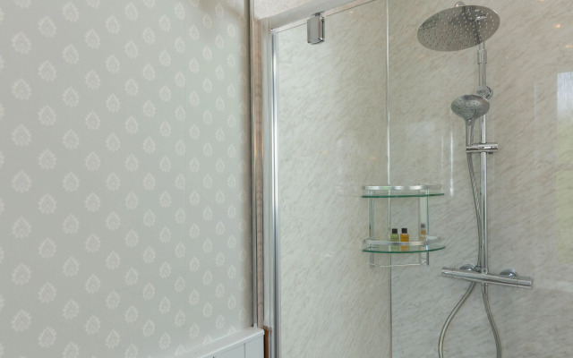 Ingram House Bed & Breakfast