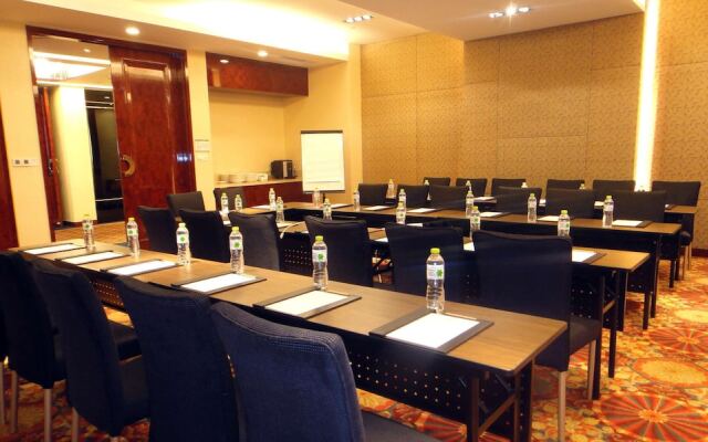 DoubleTree by Hilton Hotel Wuxi