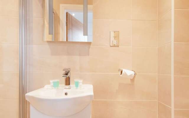Lovely Apartment for 3 Near Anfield Stadium